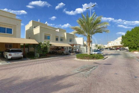 Al Reef、Abu Dhabi、UAE にあるヴィラ販売中 4ベッドルーム、265.3 m2、No407323 - 写真 18
