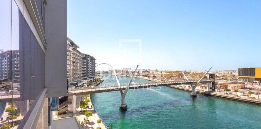 Al Wasl, Dubai, UAE의 아파트 침실 3개, 186.55제곱미터 번호 757029