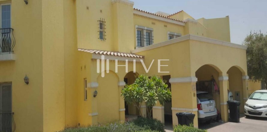 Vilë në Dubai Land, Emiratet e Bashkuara Arabe 2 dhoma gjumi, 169.5 m2. № 551759