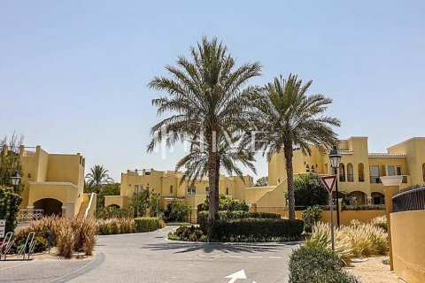 Vilë në Dubai Land, Emiratet e Bashkuara Arabe 2 dhoma gjumi, 169.5 m2. № 551759 - Foto 9