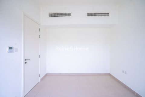 Vilă de vânzare în Dubai, EAU 3 dormitoare, 199 mp. №707598 - poză 9