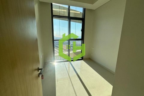 דירה ב Business Bay, Dubai, איחוד האמירויות 2 חדרי שינה, 75.3 מ
