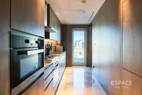 Apartman u Palm Jumeirah, Dubai, UAE 2 spavaćih soba, 207 m2 Br. 738386 - fotografija 3