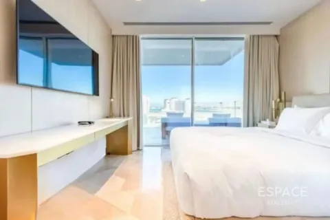 Apartman u Palm Jumeirah, Dubai, UAE 2 spavaćih soba, 207 m2 Br. 738386 - fotografija 9