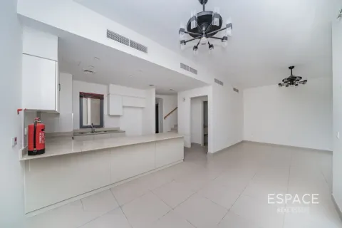 Dubai Hills Estate, UAE의 임대용 빌라 침실 4개, 224제곱미터 번호 738388 - 사진 3