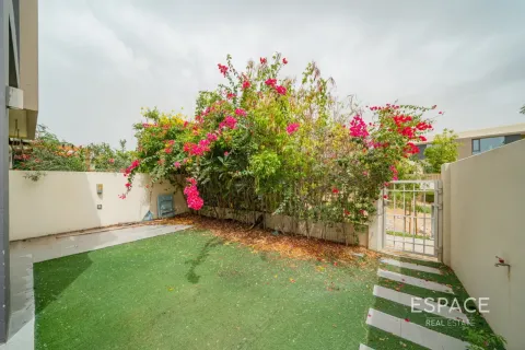 Dubai Hills Estate, UAE의 임대용 빌라 침실 4개, 224제곱미터 번호 738388 - 사진 17