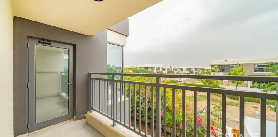 Dubai Hills Estate, UAE의 빌라 침실 4개, 224제곱미터 번호 738388