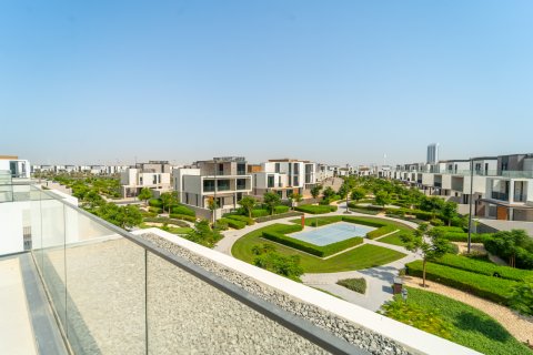 Dubai, UAE의 판매용 빌라 침실 4개, 433제곱미터 번호 696274 - 사진 4