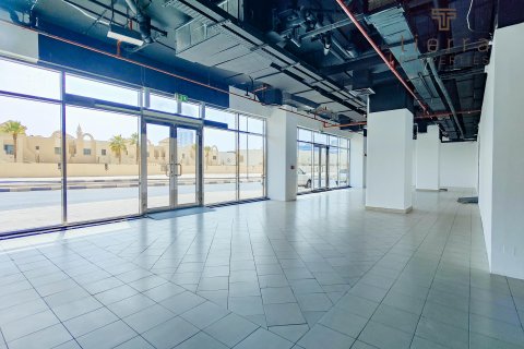 Propriedade comercial para arrendamento em Dubai, EAU 780.6 m2 № 569298 - foto 4