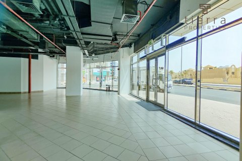 נכס מסחרי ב Dubai, איחוד האמירויות 848.8 מ
