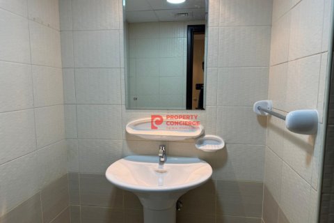 דירה להשכרה ב Al Quoz, Dubai, איחוד האמירויות 2 חדרי שינה, 109 מ"ר, מספר 542116 - תמונה 9