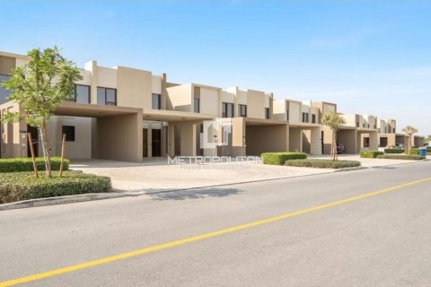 Villa itt: Dubai Land, Dubai, EAE, 3 hálószoba, 167 m², azonosító: 665515