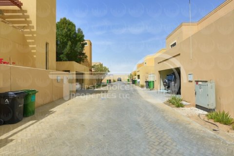 Al Raha Gardens, Abu Dhabi, UAE의 판매용 빌라 침실 3개, 239.8제곱미터 번호 406790 - 사진 10