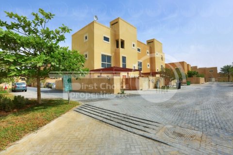 Al Raha Gardens, Abu Dhabi, UAE의 판매용 빌라 침실 3개, 239.8제곱미터 번호 406790 - 사진 8
