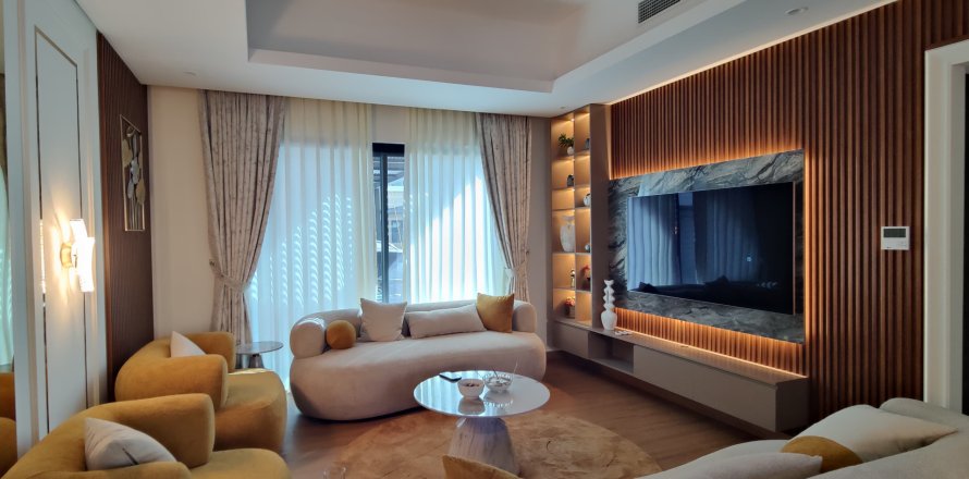 Városi lakóépület itt: Sharjah, EAE, 3 hálószoba, 257.81 m², azonosító: 748726