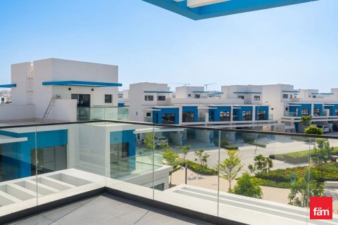 Dubai, संयुक्त अरब अमीरात में टाउनहाउस, 5 बेडरूम, 306 वर्ग मीटर, संख्या 720437 - फ़ोटो 9