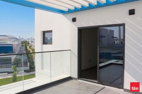 Dubai, संयुक्त अरब अमीरात में टाउनहाउस, 5 बेडरूम, 306 वर्ग मीटर, संख्या 720437 - फ़ोटो 12