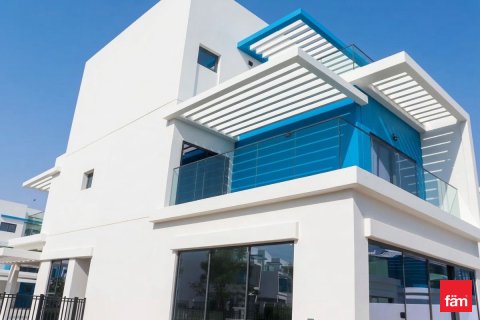 Dubai, संयुक्त अरब अमीरात में टाउनहाउस, 5 बेडरूम, 306 वर्ग मीटर, संख्या 720437 - फ़ोटो 23