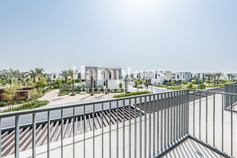 Radhus i Arabian Ranches 3, Dubai, UAE 3 sovrum, 128.02 kvm Nr. 760618