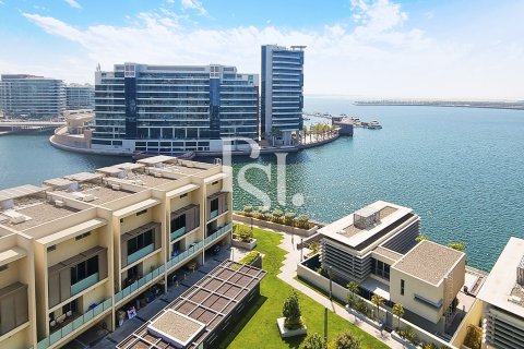 Appartement te koop in Al Raha Beach, Abu Dhabi, VAE 3 slaapkamers, 166 vr.m., nr 716284 - foto 2