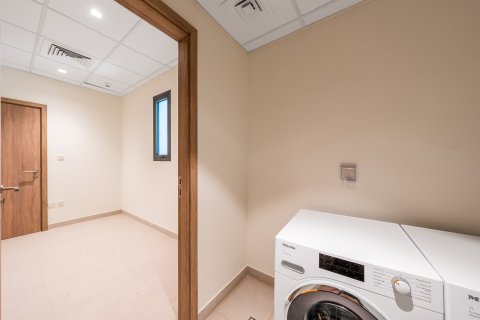 Vila di Mohammed Bin Rashid City, Dubai, UAE 4 bilik tidur, 363.72 meter persegi № 750512 - foto 11