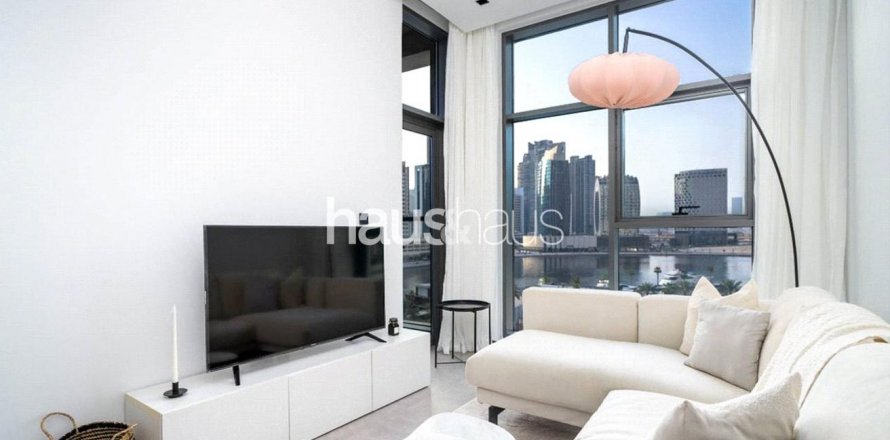 Korter asukohaga Business Bay, Dubai, AÜE: 1 magamistoaga, 49 m² Nr 625865