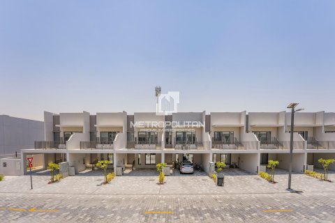 Shtëpi në qytet në Mohammed Bin Rashid City, Dubai, Emiratet e Bashkuara Arabe 3 dhoma gjumi, 149 m2. № 663188