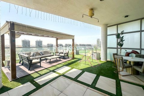 Apartment i DAMAC Hills (Akoya by DAMAC), Dubai, UAE 3 soveværelser, 262 kvm № 626437