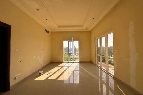 Villa para arrendamento em Al Bateen, Abu Dhabi, EAU 7 quartos, 557.4 m2 № 544451 - foto 4