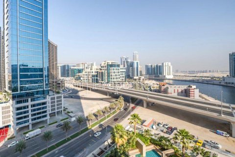 Apartment i Business Bay, Dubai, UAE 34.7 kvm № 760116