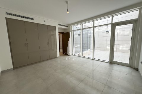 טאונהאוס למכירה ב Al Raha Beach, Abu Dhabi, איחוד האמירויות  3 חדרי שינה, 334.6 מ"ר, מספר 557432 - תמונה 3
