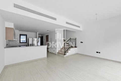 Kaupunkipientalo Damac Lagoons, Dubai, Arabiemiraatit 5 makuuhuonetta, 306.02 m2 № 768143 - kuva 4