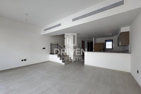 Townhouse in Damac Lagoons, Dubai, UAE 4 bedrooms, 144 sq.m. № 768144 - photo 4