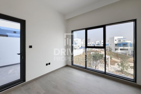 Townhouse in Damac Lagoons, Dubai, UAE 4 bedrooms, 144 sq.m. № 768144 - photo 14