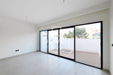 Townhouse in Damac Lagoons, Dubai, UAE 4 bedrooms, 144 sq.m. № 768144 - photo 3