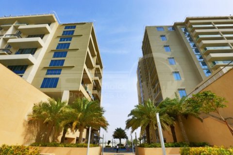 Appartement te huur in Al Raha Beach, Abu Dhabi, VAE 2 slaapkamers, 107.6 vr.m., nr 410451 - foto 17