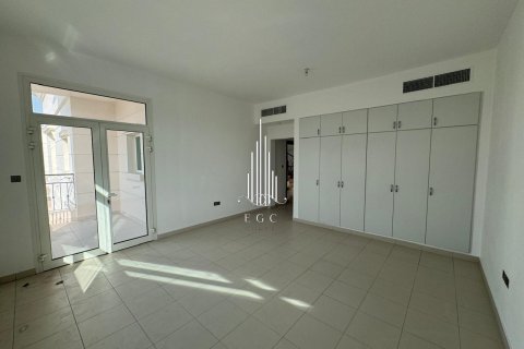 וילה להשכרה ב Khalifa City, Abu Dhabi, איחוד האמירויות  6 חדרי שינה, 836.1 מ"ר, מספר 476967 - תמונה 21
