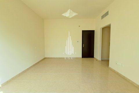 Villa in Sas Al Nakheel, Abu Dhabi, UAE 3 bedrooms, 208.6 sq.m. № 476966 - photo 5