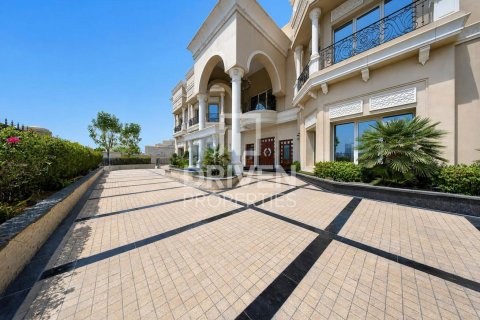 Vila v Emirates Hills, Dubai, SAE 1887.98 m² Č.: 759616 - fotografie 25