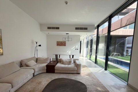 Vila di Tilal City, Sharjah, UAE 4 bilik tidur, 399.2 meter persegi № 748444 - foto 6