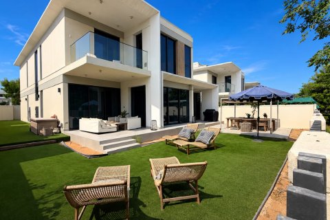 Villa i Tilal Al Ghaf, Dubai, Emiratene 4 soverom, 464.24 kvm nr. 748445