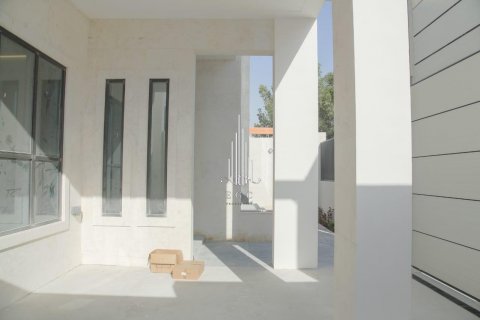 וילה למכירה ב Al Mushrif, Abu Dhabi, איחוד האמירויות  7 חדרי שינה, 635 מ"ר, מספר 534192 - תמונה 6