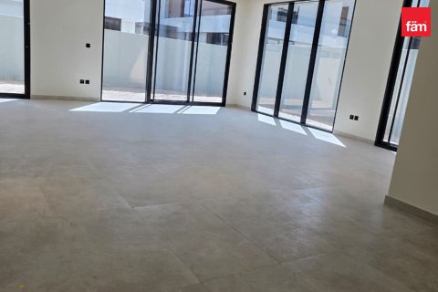 Shtëpi në qytet në Dubai, Emiratet e Bashkuara Arabe 3 dhoma gjumi, 281.6 m2. № 732848