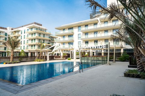 Appartement in Abu Dhabi, VAE 2 slaapkamers, 141 vr.m. nr 691968