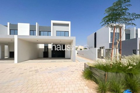 Villa para arrendamento em Dubai Land, Dubai, EAU 4 quartos, 230 m2 № 627061 - foto 6