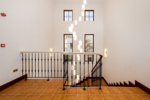 Jumeirah Golf Estates, Dubai, UAE의 임대용 빌라 침실 5개, 568.12제곱미터 번호 750548 - 사진 9