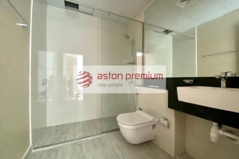 Lägenhet uthyres i Business Bay, Dubai, UAE 2 sovrum, 128 kvm Nr. 758914 - fotografi 6