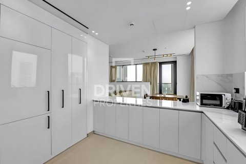 Apartmen di Jumeirah Village Circle, Dubai, UAE 3 bilik tidur, 171.41 meter persegi № 745598 - foto 12