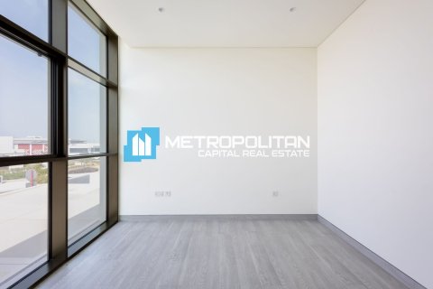 Townhouse de vânzare în Abu Dhabi, EAU 3 dormitoare, 320.2 mp.  №692765 - poză 9