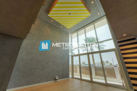 Radový dom na Saadiyat Island, Abu Dhabi, SAE 3 spálne, 305.2 m2 č. 692763 - Fotografia 10